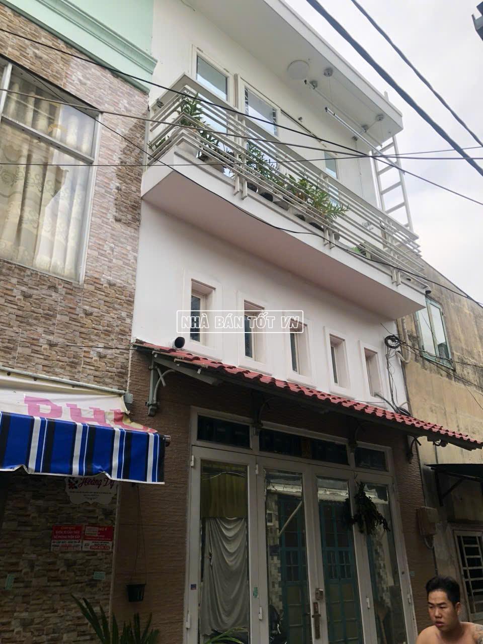ban nha hem 131 duong 26 3 phuong binh hung hoa