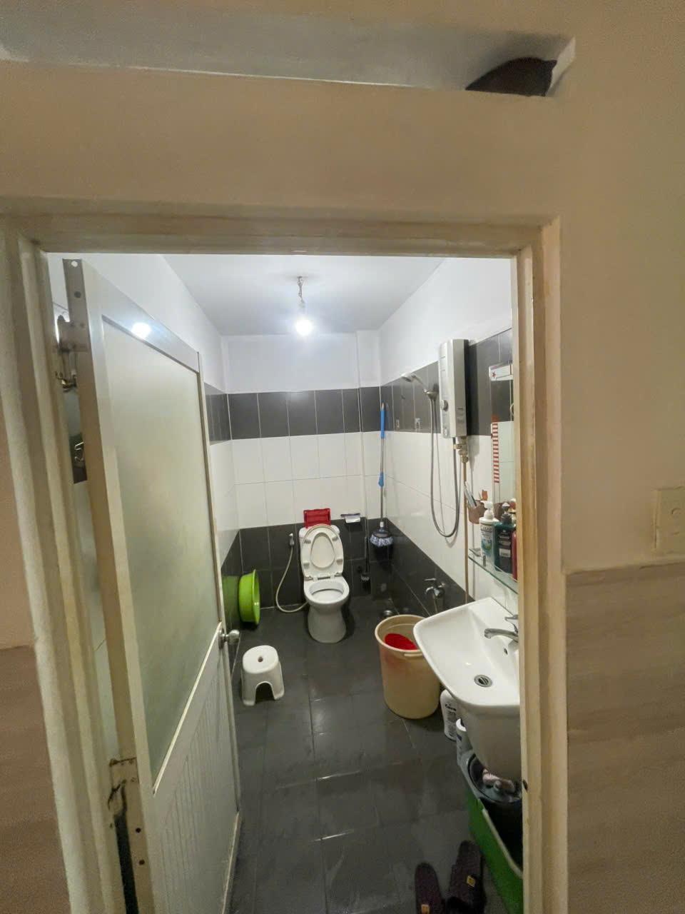 Bán nhà hẻm 185/ đường Nguyễn Súy Phường Phú Thọ Hòa 6 ban nha hem 185 duong nguyen suy phuong phu tho hoa