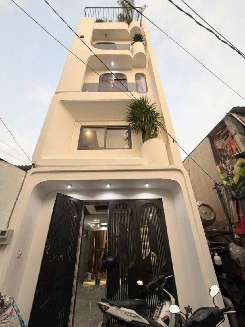 ban nha hem 65 duong so 17a phuong binh hung hoa