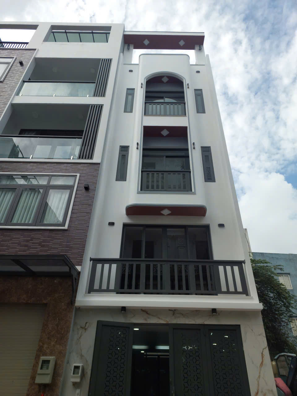 ban nha hem hxh 197 duong 26 3 phuong binh hung hoa
